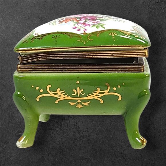 Vintage Norleans Japan Footed Porcelain Trinket Box Green Floral Gilt Vanity - Picture 7 of 11